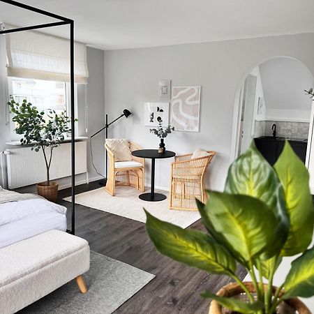 Seaside Rooms - Design-Apartment Mit Balkon & Parkplatz - Inklusive Strandkorb Direkt Am Wasser Und Spa & Sauna Saisonal 比苏姆 外观 照片