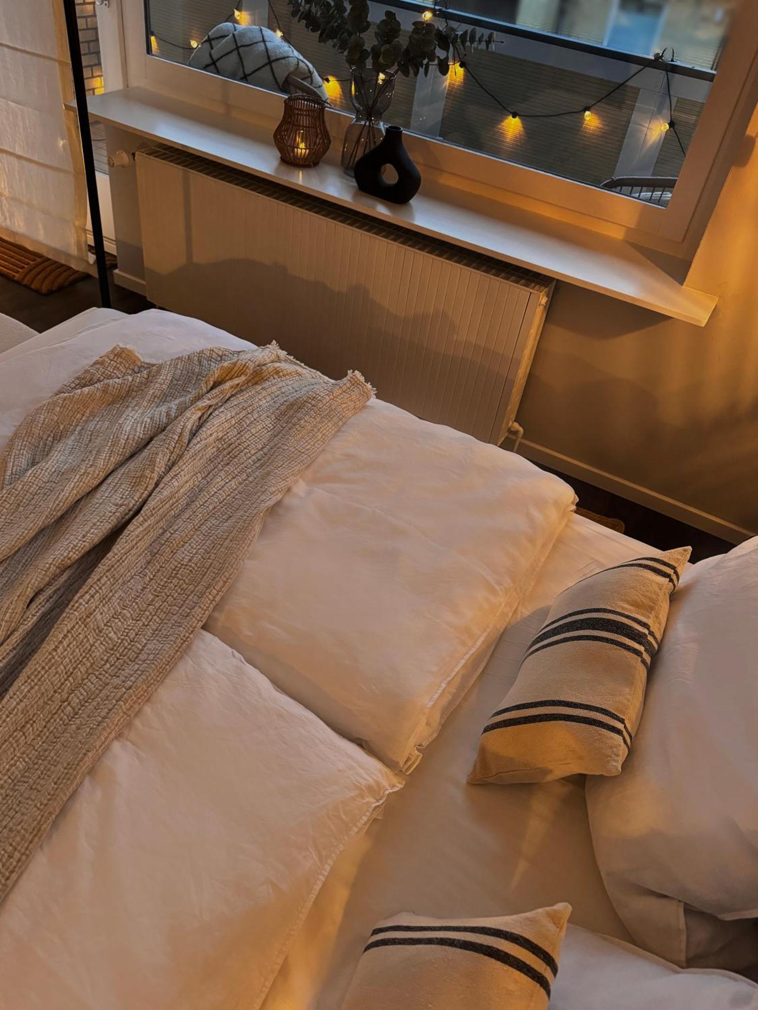 Seaside Rooms - Design-Apartment Mit Balkon & Parkplatz - Inklusive Strandkorb Direkt Am Wasser Und Spa & Sauna Saisonal 比苏姆 外观 照片